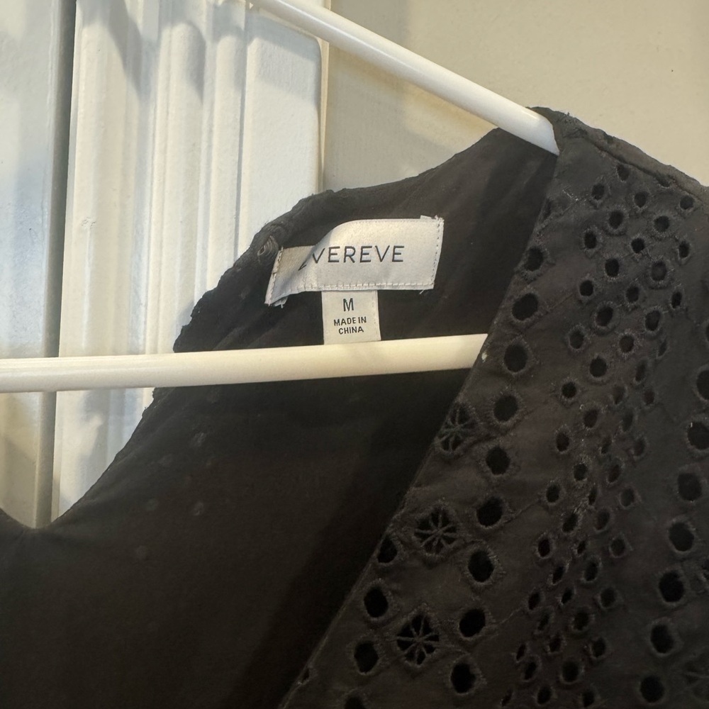 Evereve Black Eyelet V-Neck Midi Dress - Picture 2 of 5